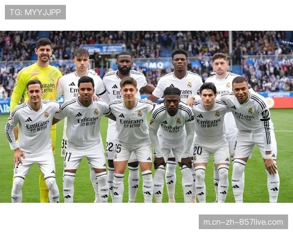 楚阿梅尼后腰位置再迷失 皇马中场屏障功能形同虚设 楚阿梅尼后腰位置再迷失 皇马中场屏障功能形同虚设